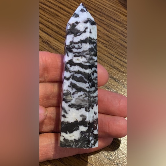 2 small Zebra Jasper Towers - Picture 6 of 14